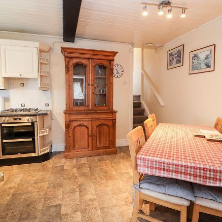 Scotch Hall Cottage Llangollen Esterno foto