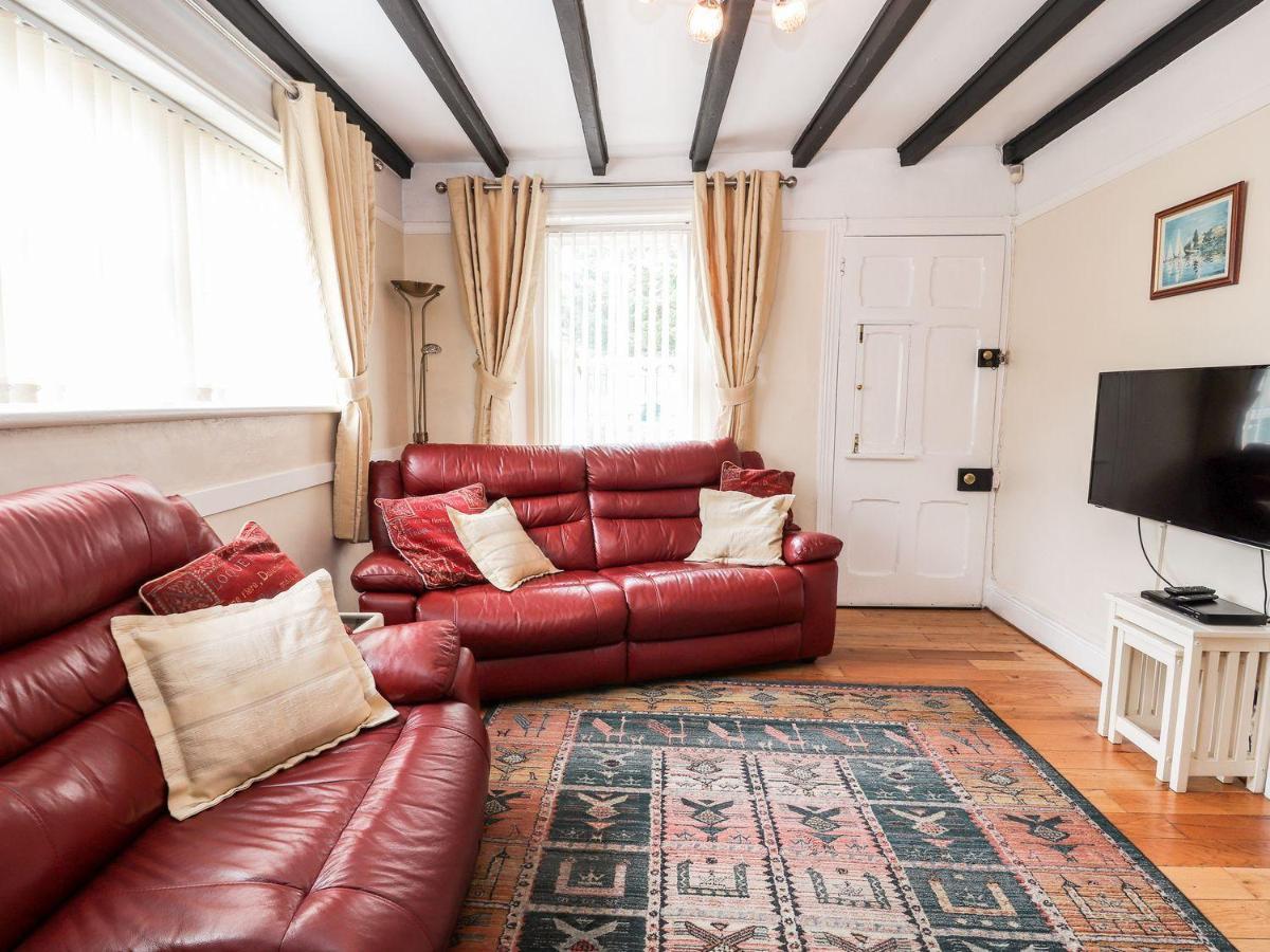 Scotch Hall Cottage Llangollen Esterno foto