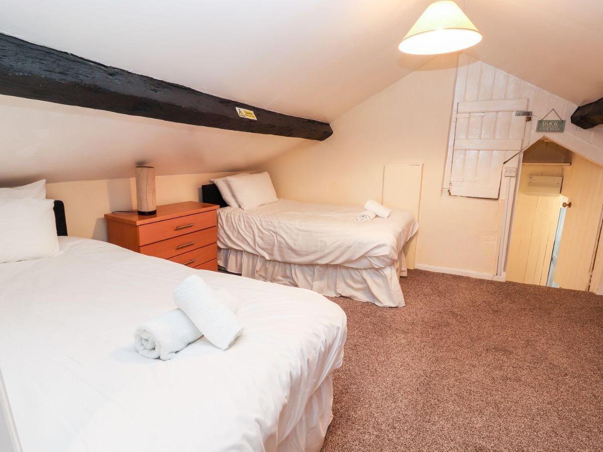 Scotch Hall Cottage Llangollen Esterno foto