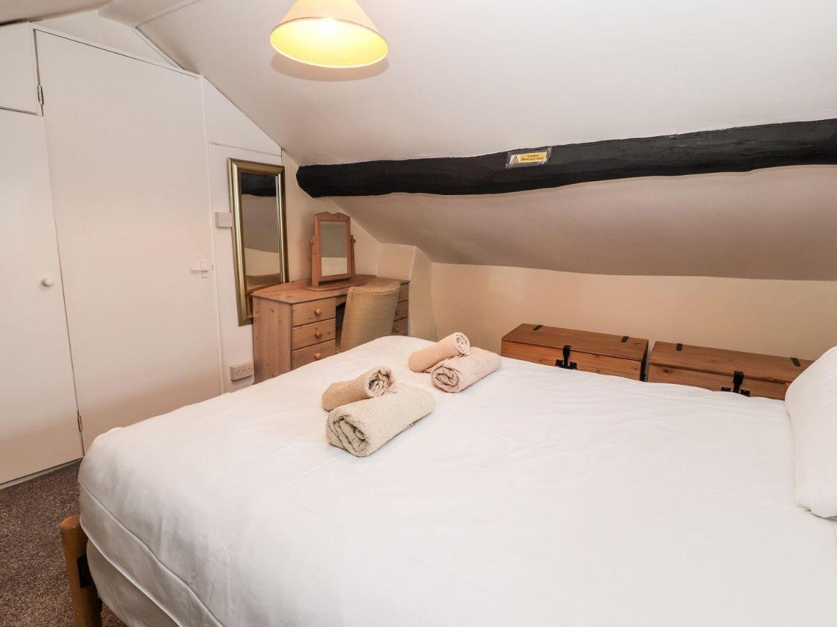 Scotch Hall Cottage Llangollen Esterno foto
