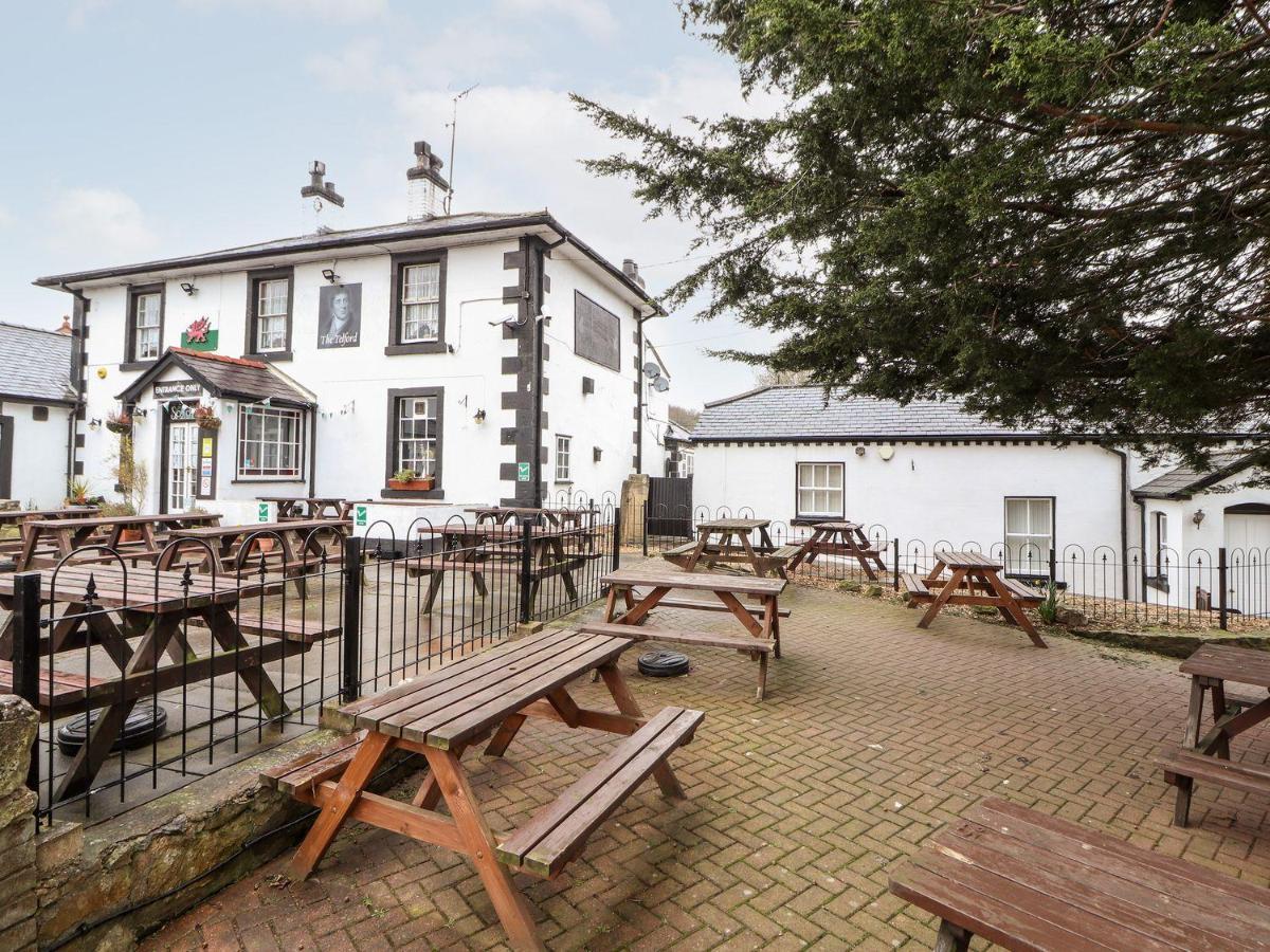 Scotch Hall Cottage Llangollen Esterno foto